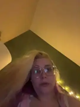 Lalalynn online show from 22, 2, 2026