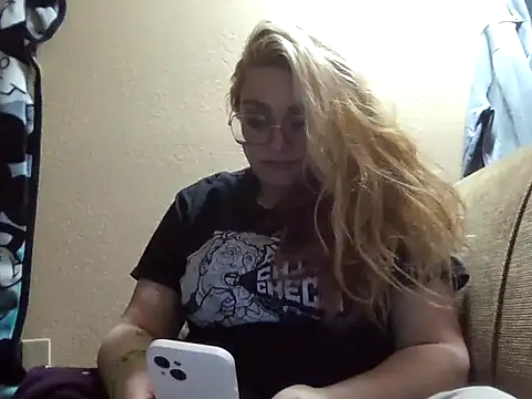 Lalalynn online show from 11, 3, 2026