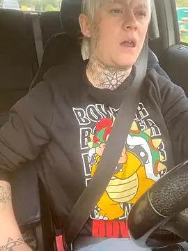 poussichienne online show from 9, 10, 2025