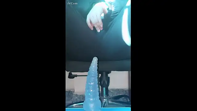 Haniiiiii online show from 7, 1, 2026