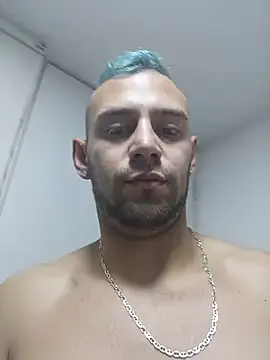 Snapshot of Damon_Bakert chatting on 15, 11, 2025 Damon Bakert online show from 15, 11, 2025