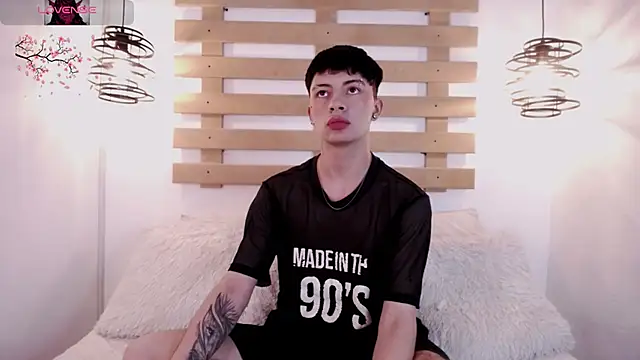 Steev Novoa online show from 2, 2, 2025