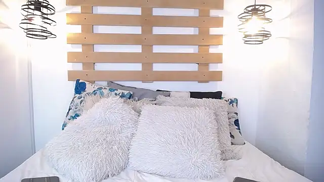 Steev Novoa online show from 4, 2, 2025