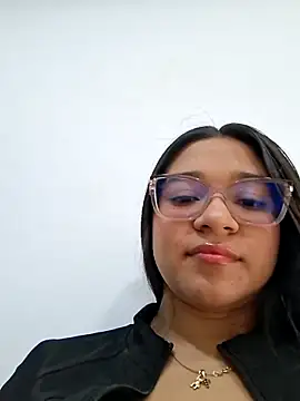 -VICKKY online show from 7, 4, 2026