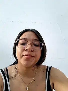 -VICKKY online show from 20, 4, 2026