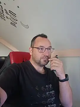 Fantaxx86 online show from 9, 11, 2025