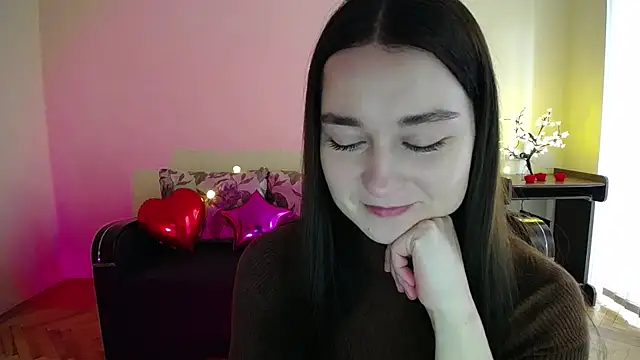 Pretty shy online show from 4, 3, 2025