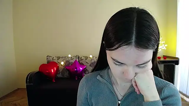 Pretty shy online show from 8, 3, 2025