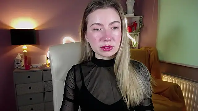 Mia Tasty online show from 12, 3, 2025