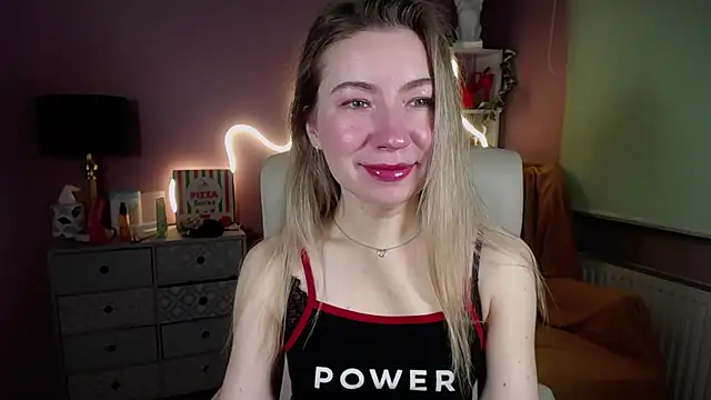 Mia Tasty online show from 13, 3, 2025