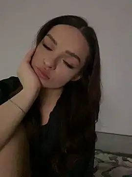 AnaWest online show from 15, 9, 2025