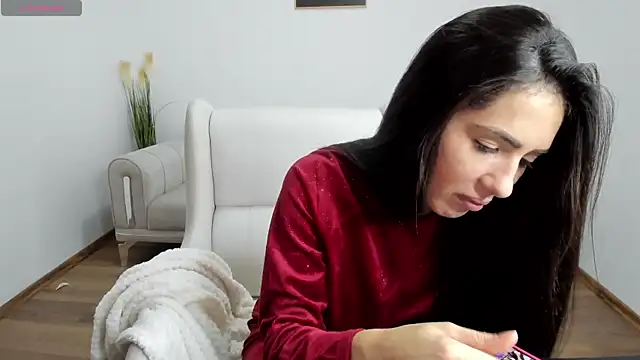 Snapshot of Emmapmg chatting on 1, 1, 2025 Emmapmg online show from 1, 1, 2025