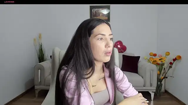 Snapshot of Emmapmg chatting on 4, 3, 2025 Emmapmg online show from 4, 3, 2025