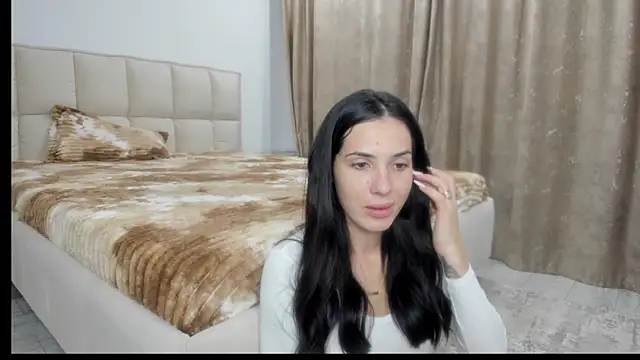 Snapshot of Emmapmg chatting on 18, 10, 2025 Emmapmg online show from 18, 10, 2025