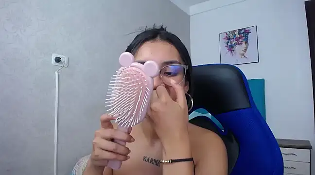 antonella sweetlittle online show from 2, 3, 2025