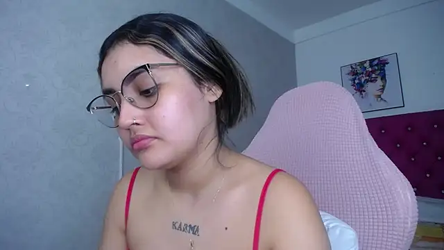 Snapshot of antonella_sweetlittle chatting on 24, 5, 2026 antonella sweetlittle online show from 24, 5, 2026