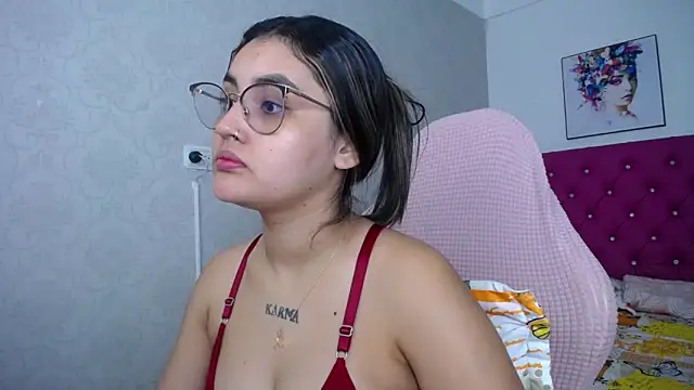 Snapshot of antonella_sweetlittle chatting on 3, 6, 2026 antonella sweetlittle online show from 3, 6, 2026