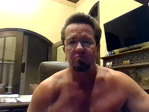 Snapshot of sluttydylan chatting on 2, 12, 2024 sluttydylan online show from 2, 12, 2024