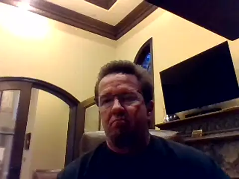 Snapshot of sluttydylan chatting on 14, 3, 2025 sluttydylan online show from 14, 3, 2025