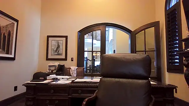 Snapshot of sluttydylan chatting on 8, 9, 2025 sluttydylan online show from 8, 9, 2025