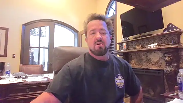 Snapshot of sluttydylan chatting on 20, 10, 2025 sluttydylan online show from 20, 10, 2025