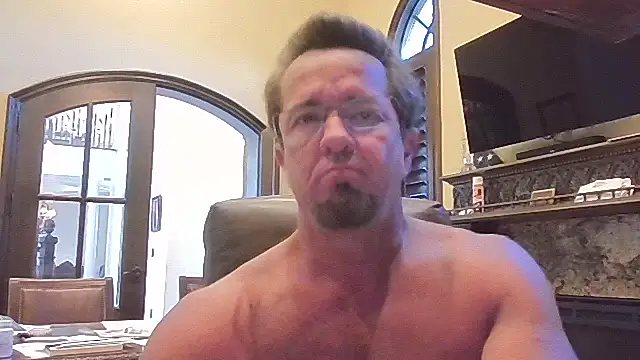 Snapshot of sluttydylan chatting on 7, 11, 2025 sluttydylan online show from 7, 11, 2025