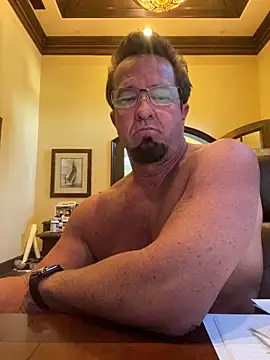 Snapshot of sluttydylan chatting on 11, 11, 2025 sluttydylan online show from 11, 11, 2025