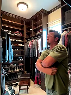 Snapshot of sluttydylan chatting on 16, 11, 2025 sluttydylan online show from 16, 11, 2025