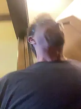 Snapshot of sluttydylan chatting on 18, 11, 2025 sluttydylan online show from 18, 11, 2025