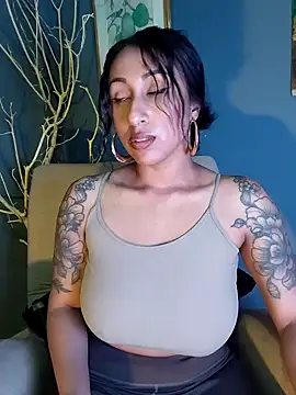 Snapshot of Chelseax1 chatting on 17, 12, 2025 Chelseax1 online show from 17, 12, 2025