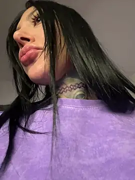 Cataleyasweet 19 online show from 4, 3, 2025