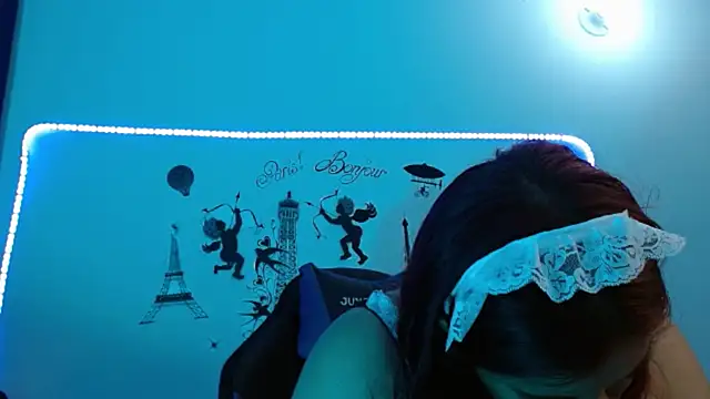 Snapshot of cata__gutierrez_ chatting on 6, 2, 2025 cata gutierrez online show from 6, 2, 2025