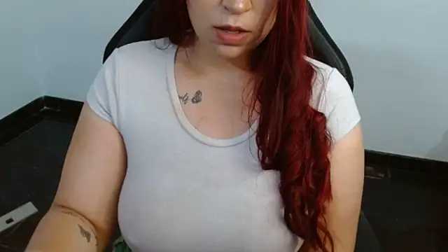 Snapshot of cata__gutierrez_ chatting on 9, 3, 2025 cata gutierrez online show from 9, 3, 2025