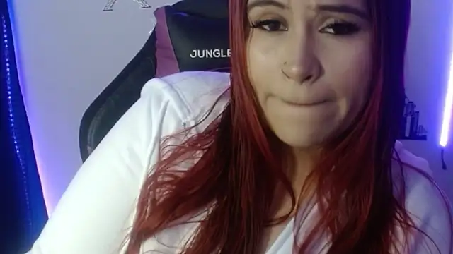 Snapshot of cata__gutierrez_ chatting on 14, 9, 2025 cata gutierrez online show from 14, 9, 2025