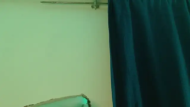 Snapshot of cata__gutierrez_ chatting on 30, 9, 2025 cata gutierrez online show from 30, 9, 2025