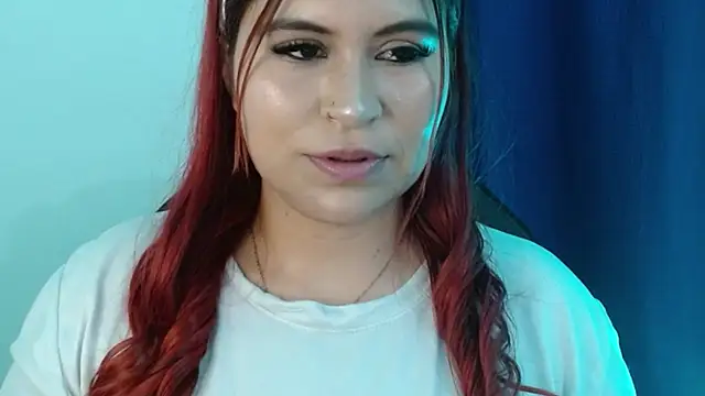 Snapshot of cata__gutierrez_ chatting on 8, 11, 2025 cata gutierrez online show from 8, 11, 2025