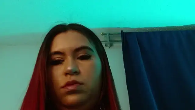 Snapshot of cata__gutierrez_ chatting on 14, 11, 2025 cata gutierrez online show from 14, 11, 2025