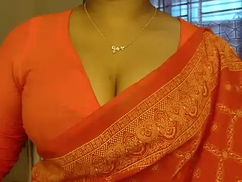 Unlucky-flowers online show from 13, 12, 2024