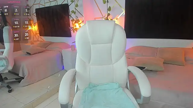 Snapshot of Megan_Thompsonn chatting on 8, 2, 2025 Megan Thompsonn online show from 8, 2, 2025