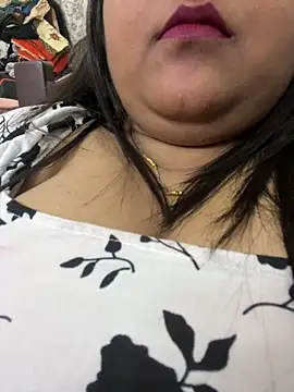 smile pretty online show from 27, 2, 2025