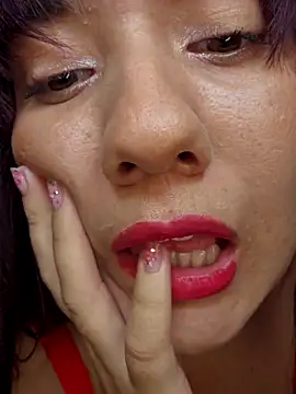 Snapshot of Blushing_Katy chatting on 21, 2, 2025 Blushing Katy online show from 21, 2, 2025