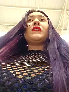 Snapshot of Blushing_Katy chatting on 15, 12, 2025 Blushing Katy online show from 15, 12, 2025