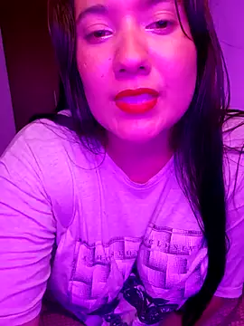 Snapshot of Blushing_Katy chatting on 11, 4, 2026 Blushing Katy online show from 11, 4, 2026