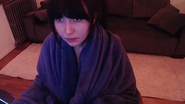 Lynylou online show from 14, 1, 2025