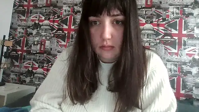 Lynylou online show from 31, 10, 2025