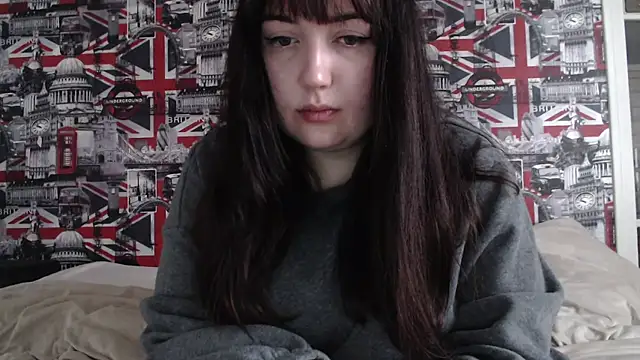 Lynylou online show from 18, 2, 2026