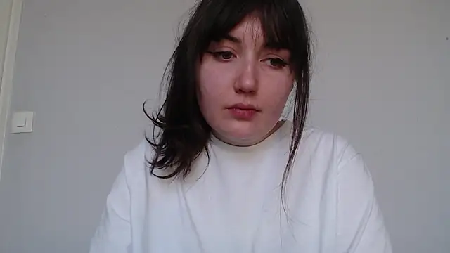 Lynylou online show from 18, 3, 2026