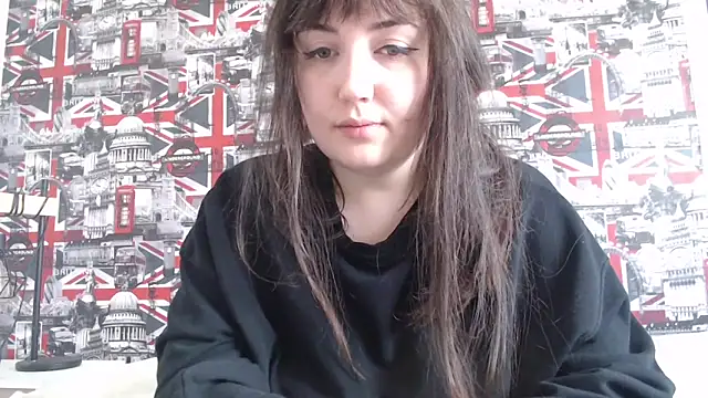 Lynylou online show from 13, 4, 2026