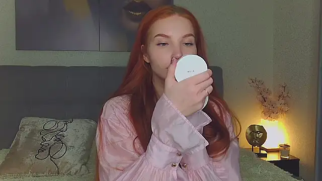 JudyWalkerr online show from 11, 9, 2025