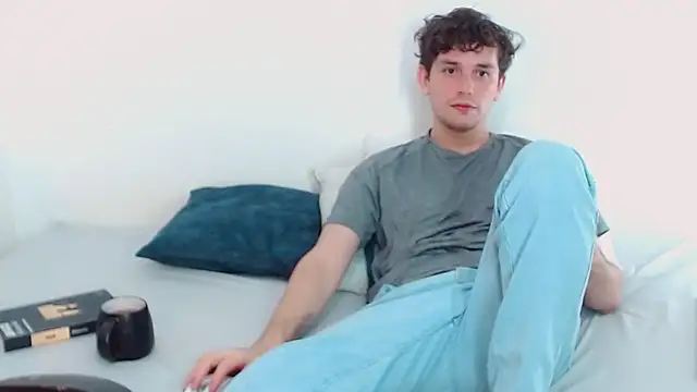 Elio555 online show from 4, 12, 2024